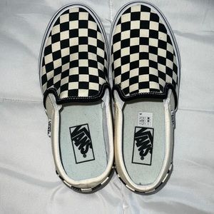 Women’s Checkered Vans
